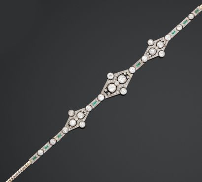Bracelet en platine (850/1000) et or gris...