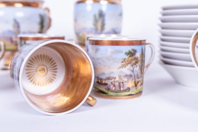 Service in gilded and polychrome porcelain...
