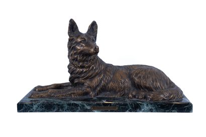 Dimitri Chiparus (1886-1947)

Police dog

Bronze...