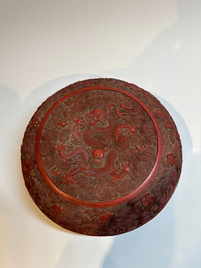 CHINE, XVIIIe siècle, Epoque Qianlong
Élégante...