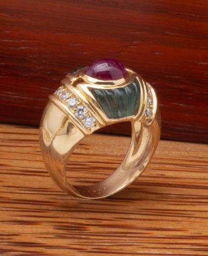 Mellerio 

Bague en or jaune 18k 750 millièmes...