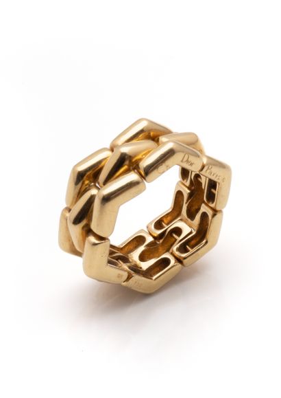 Christian Dior

Alliance en or jaune 18K...