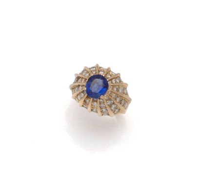 Bague bombée en or jaune 18K (750/1000) à...