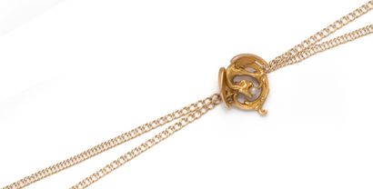 Collier en or jaune 18K (750/1000) orné d'une...