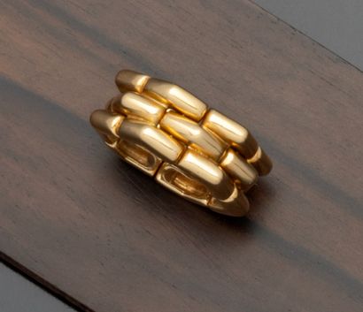 Christian Dior

Alliance en or jaune 18K...