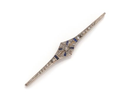 Broche barrette en or deux tons 18K (750/1000)...