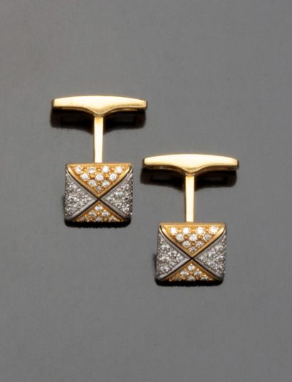 FRED Paris

Paire de boutons de manchette...