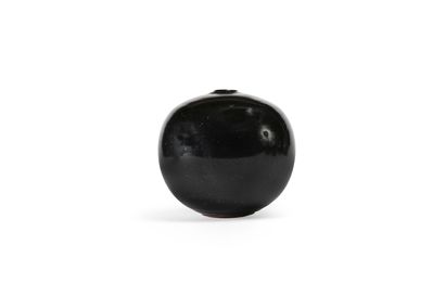 Claude CHAMPY (1944)
Vase dit boule
Grés
Trace...