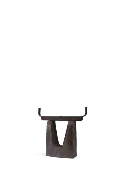 Yves MOHY (1929-2005)
Pièce de forme dit...