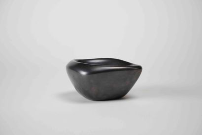 Denise GATARD (1908-1991)
Pièce de forme
Céramique
Monogrammée...