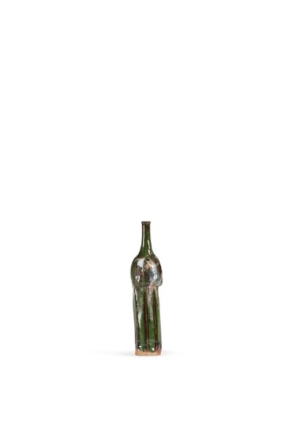 Nicole CRESTOU (1957)
Bouteille anthropomorphe
Céramique
Monogrammée...