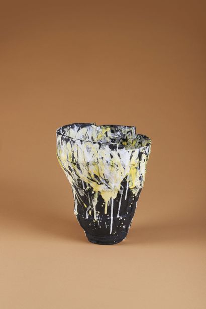 Elke SADA (1965) 
Vase dit n°7 de la série...
