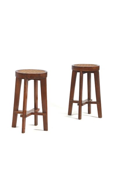 Pierre JEANNERET (1896-1967) Pair of stools...