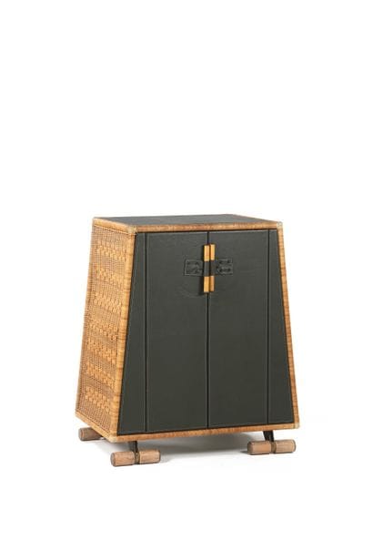Ronald Cecil SPORTES (1943)
Storage unit
Wicker,...