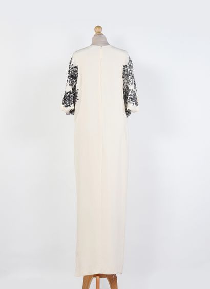 ANONYMOUS 
Lot including a pink silk beaded...