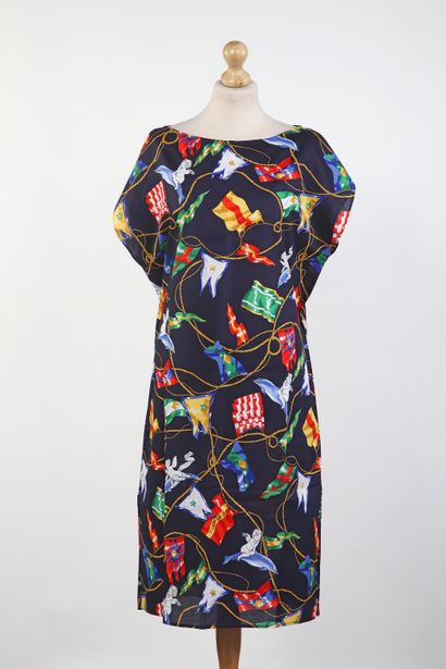HERMES Paris
Navy blue cotton beach dress...
