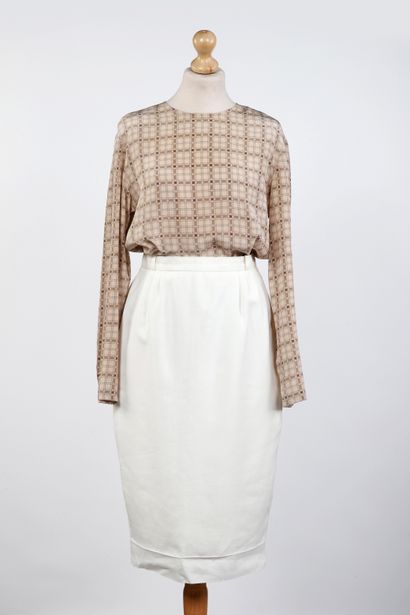 Jean-Louis SCHERRER
White linen suit, jacket...