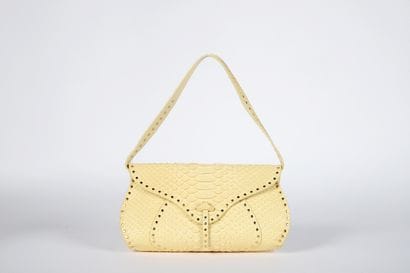 CÉLINE
28 cm clutch bag, in chick yellow...
