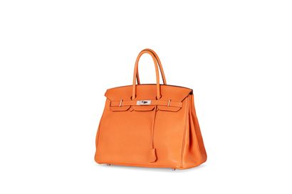 HERMES
Birkin bag 35
Orange togo leather,...