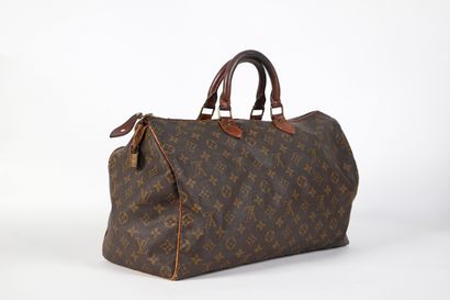 Louis VUITTON
40 cm 