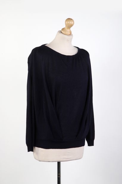LANVIN, Nina RICCI
Set including a black...
