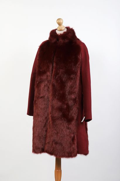 Giambattista VALLI, Gamba line
Burgundy wool...