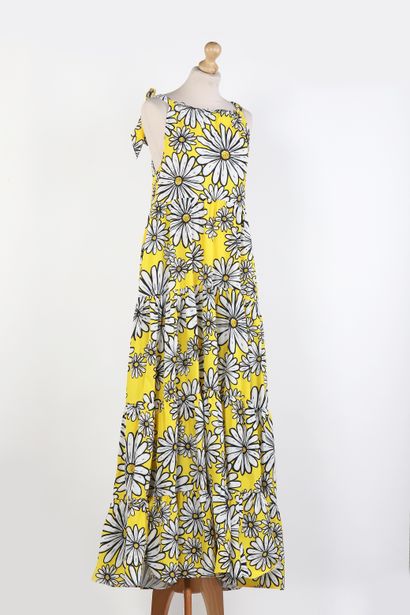 Mira MIKATI, EYWASQUIS
	Set of two long floral...