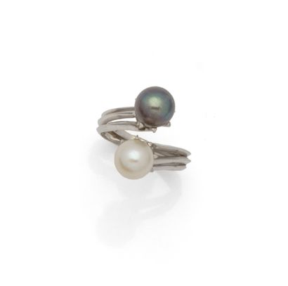 Bague Toi et Moi ouverte en or gris 18K (750/1000)...