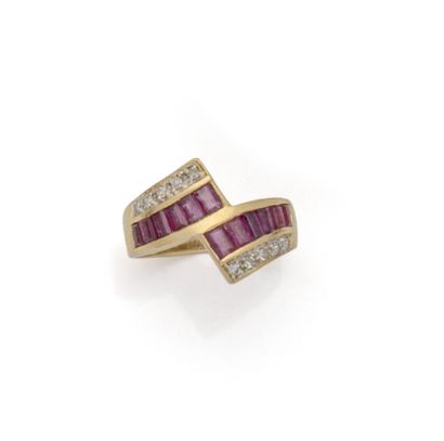 Bague croisée en or jaune 18K (750/1000)...