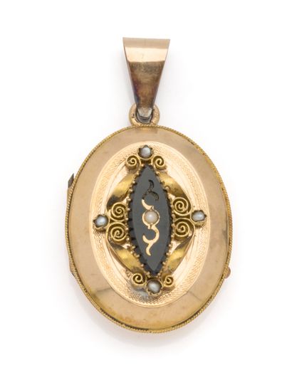 Pendentif porte-photo en or jaune 18K (750/1000)...