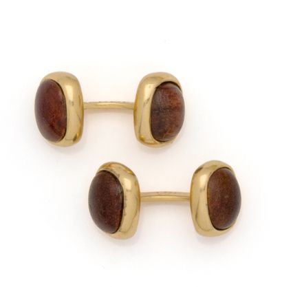 HERMES
Paire de boutons de manchette en or...