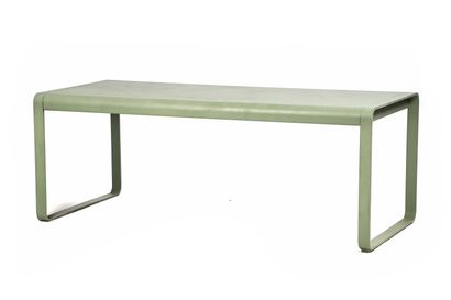 FERMOB (XX)
Ensemble comprenant une table...