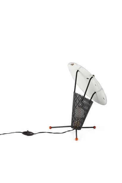 Jacques BINY (1913-1976)
Lampe à poser
Structure...