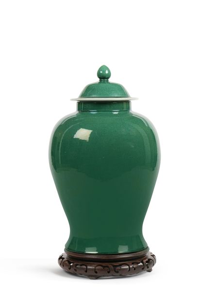 CHINA, 20th century
Porcelain vase with green...