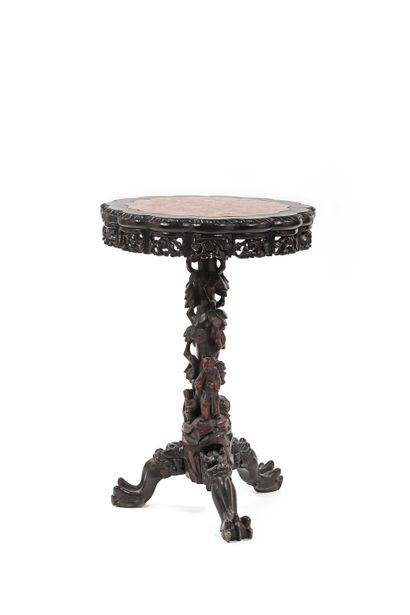 CHINA, 19th century
Set of two pedestal tables...