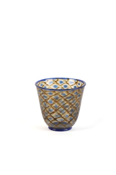 DAUM NANCY
Vase
Épreuve en verre résille
Signé...