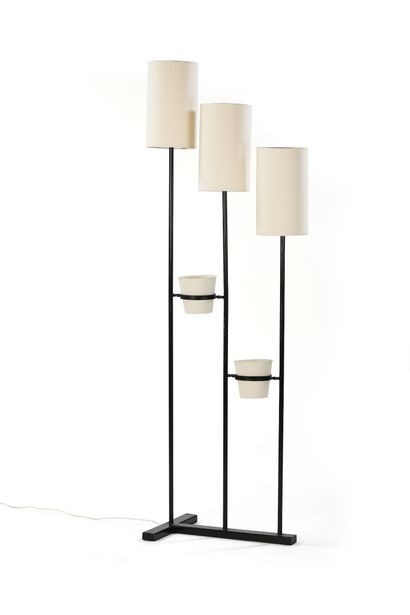 RISPAL (XX)
Floor lamp with three lights...