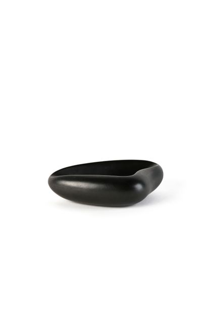 Pol CHAMBOST (1906-1983)
Cup
Black glazed...