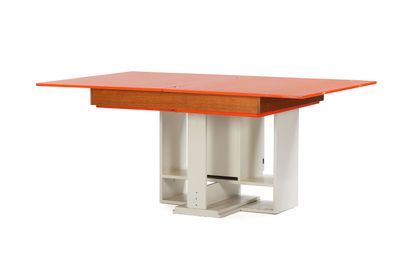 TRAVAIL FRANÇAIS (XX)
Bureau, table dessin...