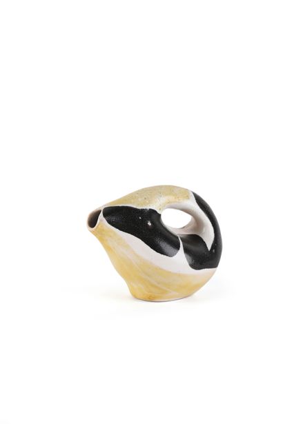 Mado JOLAIN (1921-2019)
Vase pitcher
Yellow-black...