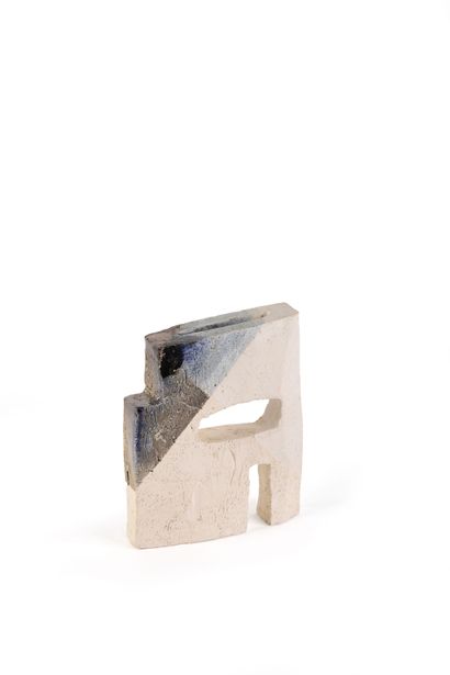 Emmanuelle ROULE (1984)
Vase
Enameled stoneware...