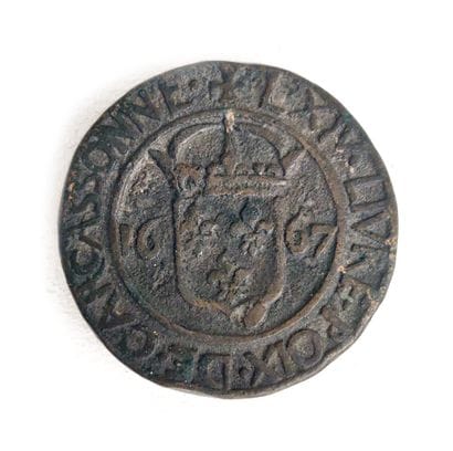 City weight: CARCASSONNE 1667 
A/ Pascal...