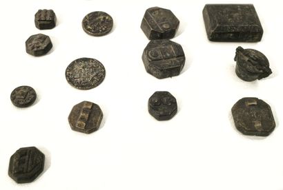 Important set of city weights.
Various ages,...