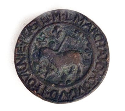 City weight: CARCASSONNE 1667 
A/ Pascal...