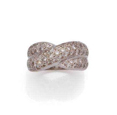 Bague Lien croisés en or gris 18K (750/1000)...