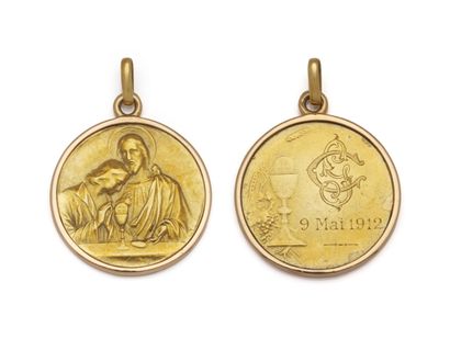 Médaille de Première Communion en or deux...