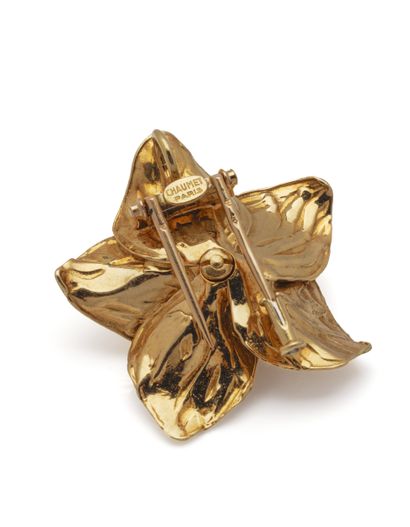 CHAUMET Paris
Clip de revers, faisant pendentif,...