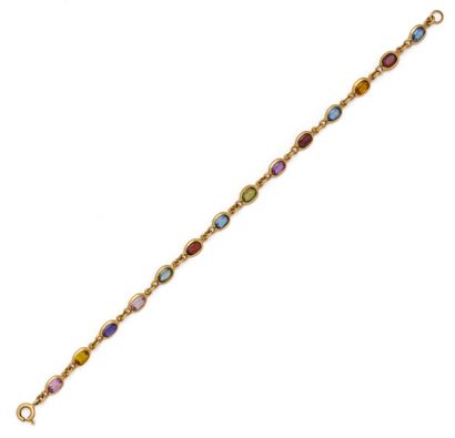Bracelet en or jaune 18K (750/1000) rythmée...