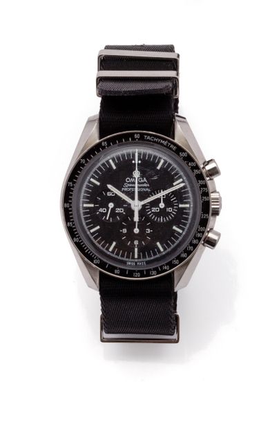 OMEGA SPEEDMASTER PROFESSIONAL
Steel chronograph...
