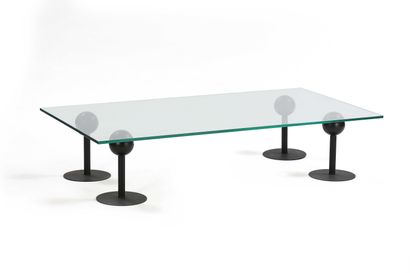 Philippe STARCK (1949)
Table basse modèle...